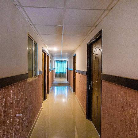 Oyo Splenor Inn Kammasandra Dış mekan fotoğraf