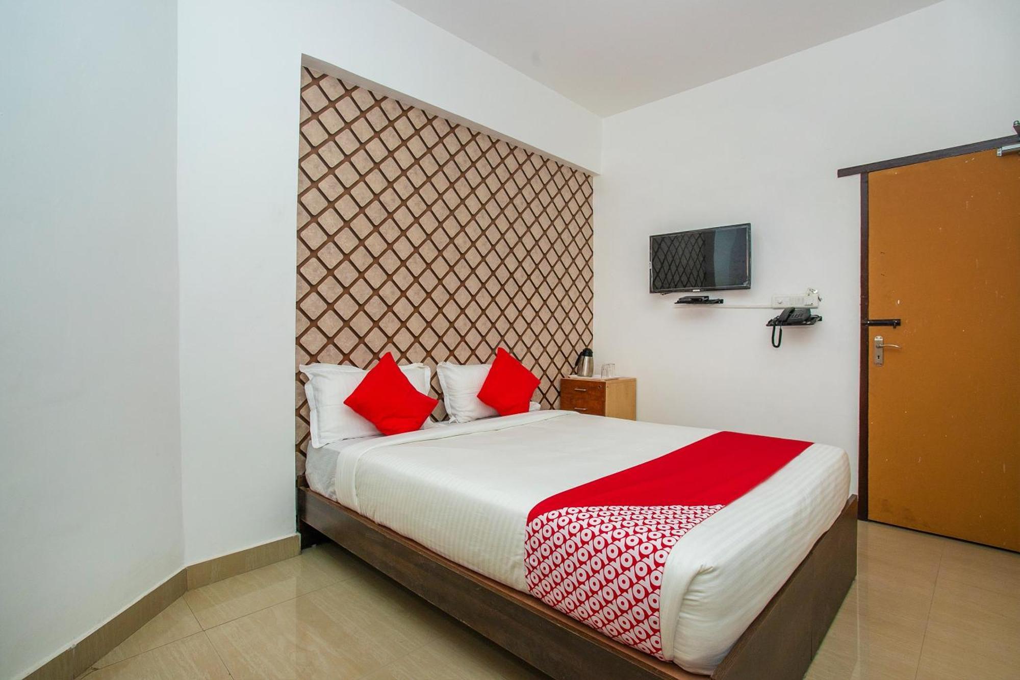 Oyo Splenor Inn Kammasandra Dış mekan fotoğraf