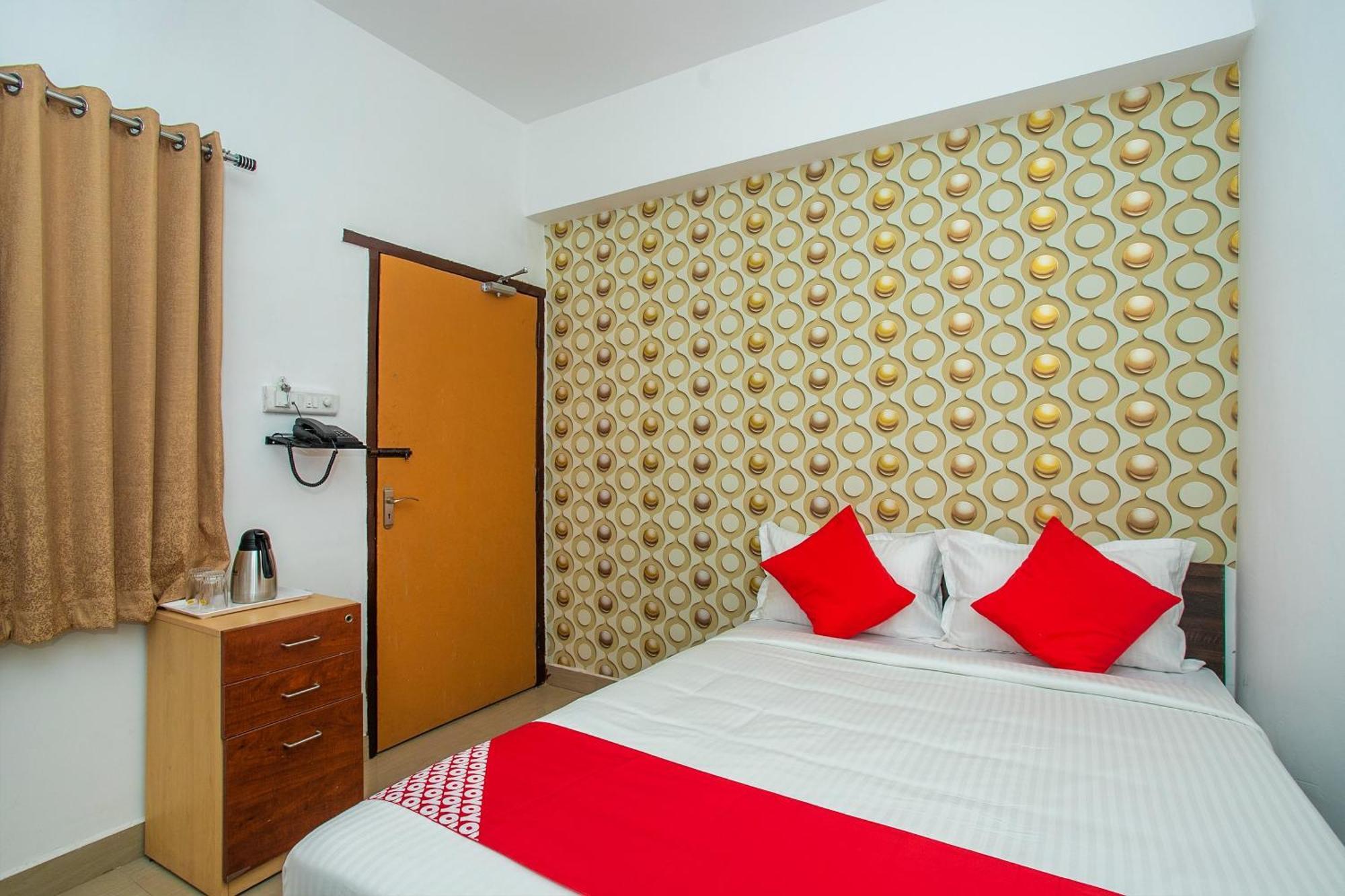 Oyo Splenor Inn Kammasandra Dış mekan fotoğraf